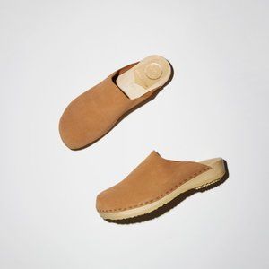 *SOLD* $325 Lauren Manoogian x No.6 clogs sand